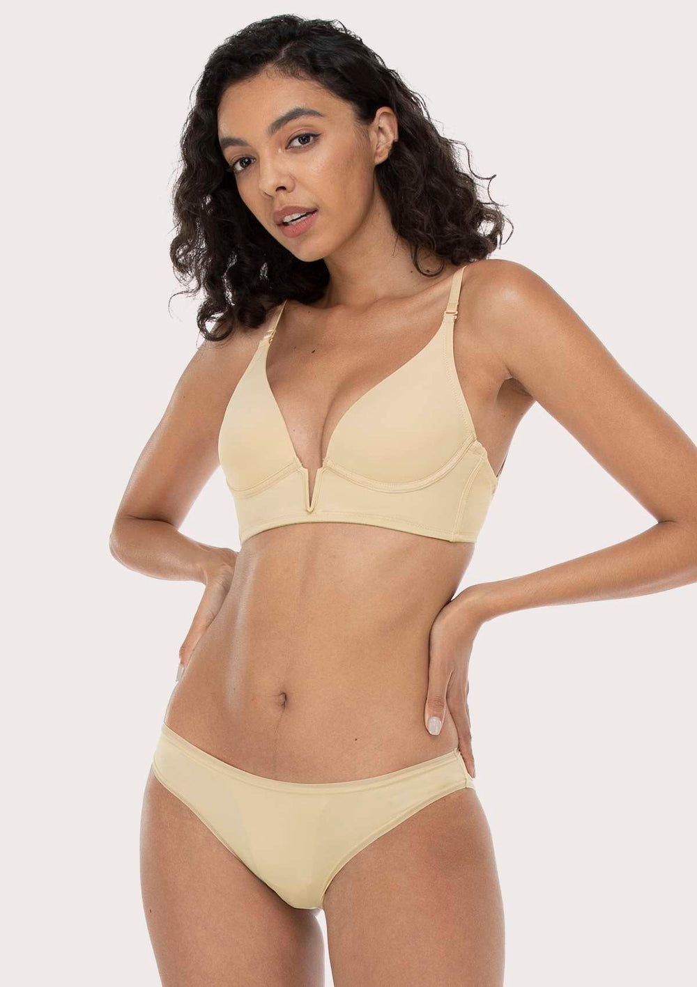HSIA Deep Plunge Bras for Women Push Up Padded Wireless Seamless Low Cut  Bra Multiway Convertible T Shirt Bra, Beige 34B at  Women's Clothing  store
